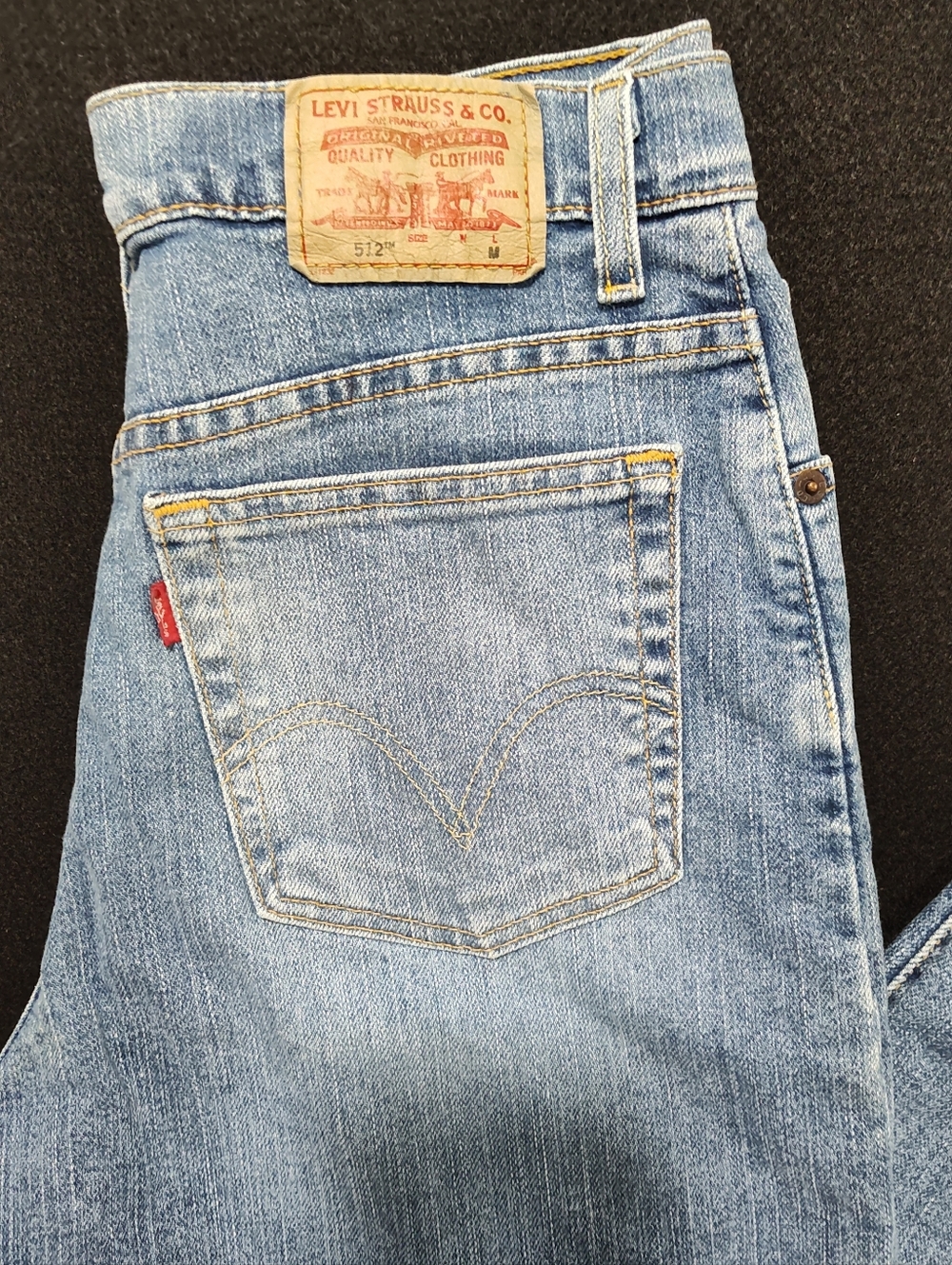 Levi's 512 Blue Jeans - Women’s Size 8 - Classic  Slim Tapered  - Straight Leg - Picture 2 of 12